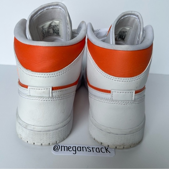 Air Jordan 1 Mid SE ‘Bright Citrus’ - Picture 5 of 8